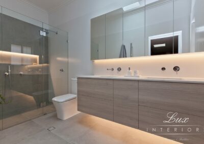 Gallop RoadWM ensuite1
