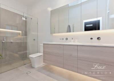 Gallop RoadWM ensuite2