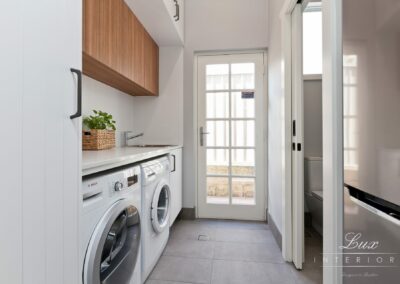 Wide shot of entire laundry area - Daglish
