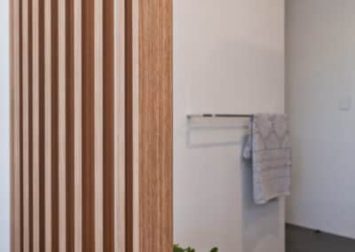 Carine Bathroom 9935