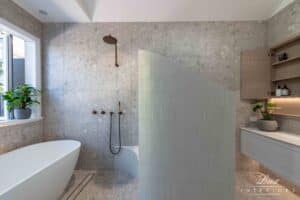 Doubleview Bathroom 6230 HDR