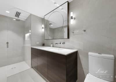 Raffles Bathroom 1