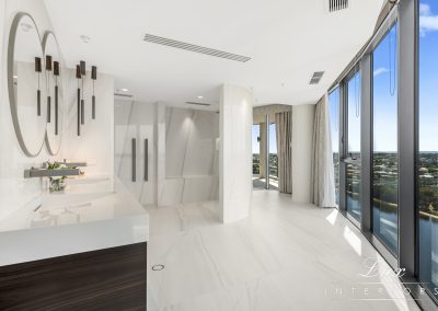 Raffles Ensuite 8