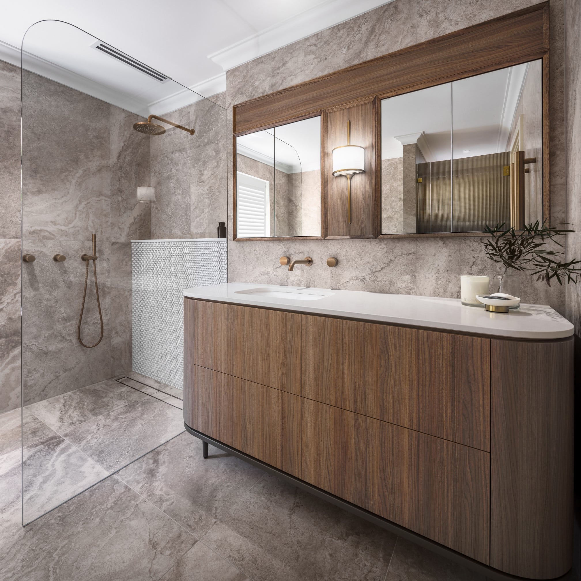 Mid-century modern contemporary ensuite reno with warm neutral tone