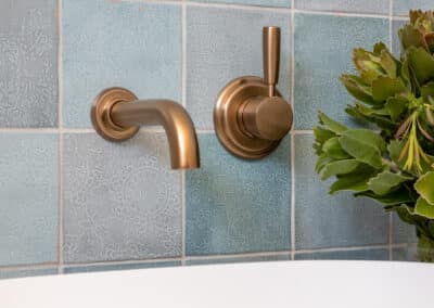LUX CHELMSFORD 010 small